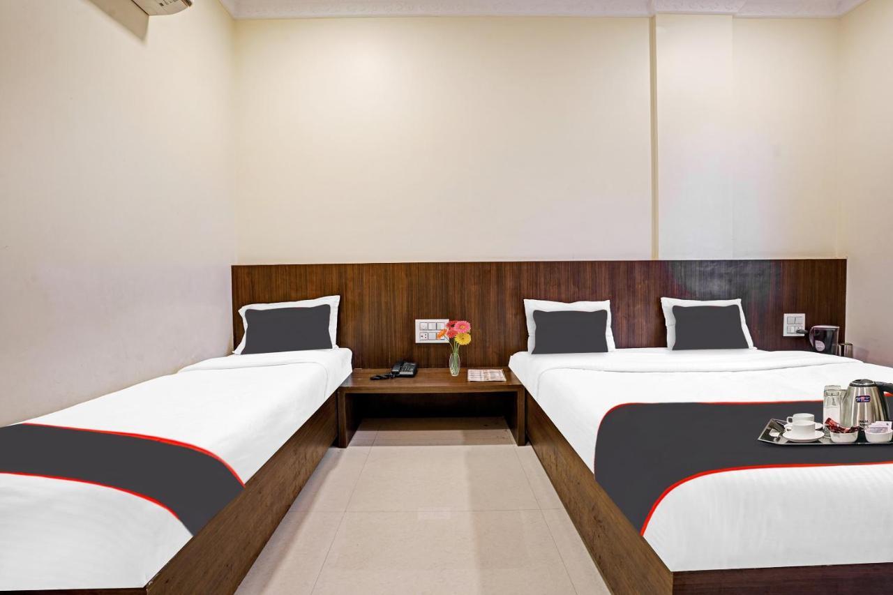 Sai Vidisha Palace Shirdi Ngoại thất bức ảnh